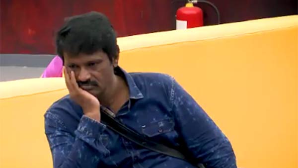 மீராவின் புகார்: