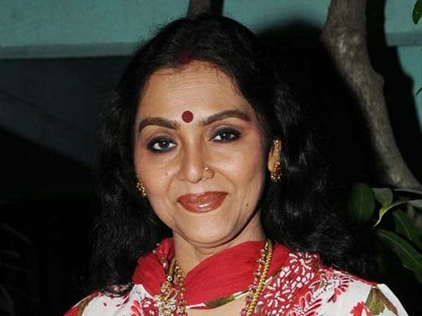 காத்திருக்கும் நடிகை