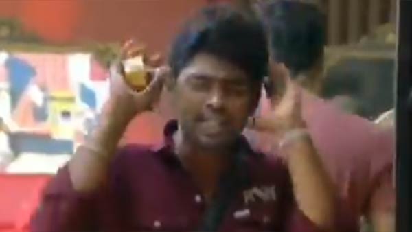 சேரனை அசிங்கப்படுத்தும் கவின்