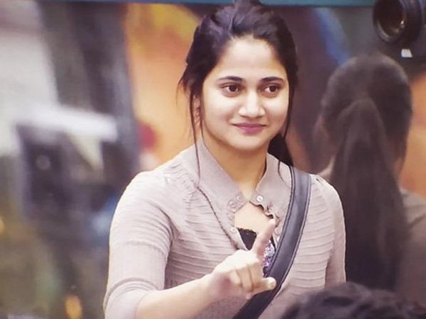 லாஸ்லியாவுக்கு தெரியும்
