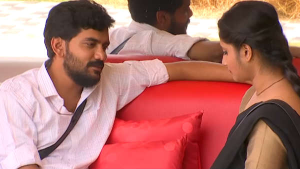 கழுவி ஊற்றும் நெட்டிசன்ஸ்