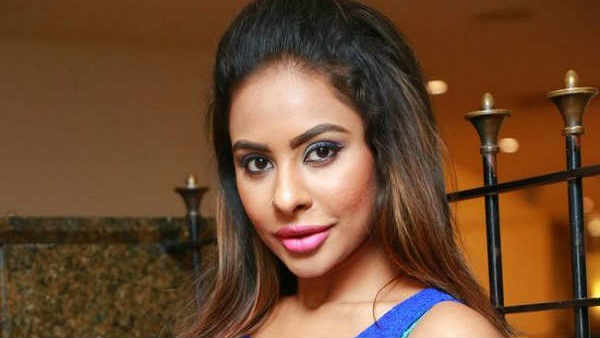 Actress Sri Reddy publishes her sexy photos Actress Sri Reddy publishes her sexy photos