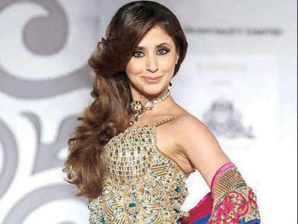 Dividing the state of Jammu and Kashmir was an inhumane act-Urmila Matondkar Dividing the state of Jammu and Kashmir was an inhumane act-Urmila Matondkar