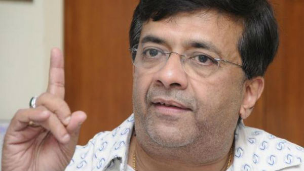 Actor Mohanlal congratulates YG Mahendran on 3G drama Actor Mohanlal congratulates YG Mahendran on 3G drama