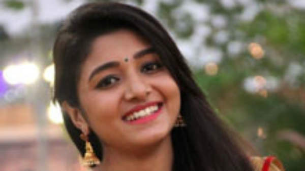 ஆதிரா சந்தோஷ்