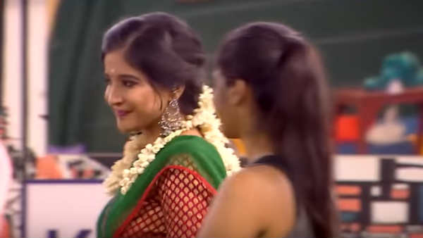 பாவாடை தாவணி