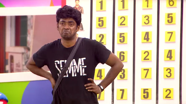 சிறுநீர் கழித்த சாண்டி