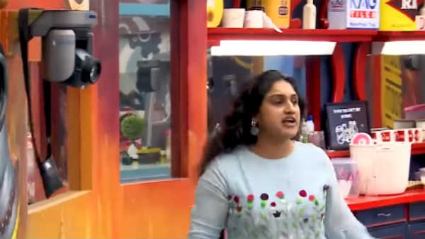 வம்புக்கு இழுத்த வனிதா