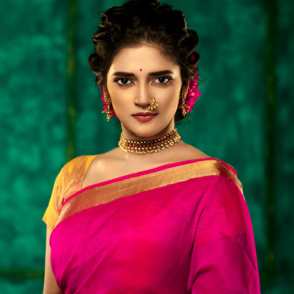 Vasundhara Kashyap shared her photo shoot Vasundhara Kashyap shared her photo shoot
