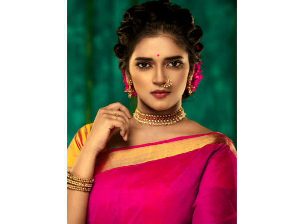 Vasundhara Kashyap shared her photo shoot Vasundhara Kashyap shared her photo shoot