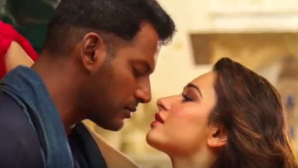 கவர்ச்சிக்கு பஞ்சமில்லை