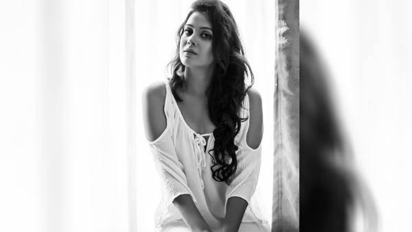 Chandini Acts in Radhamohan Movie with S.J.Surya Chandini Acts in Radhamohan Movie with S.J.Surya