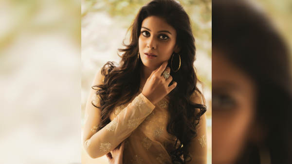 Chandini Acts in Radhamohan Movie with S.J.Surya Chandini Acts in Radhamohan Movie with S.J.Surya