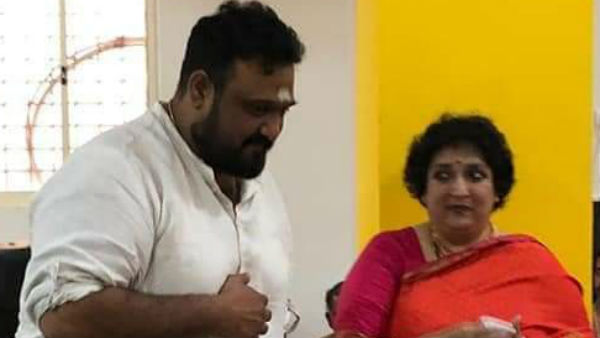 இயக்குநர் சிவா