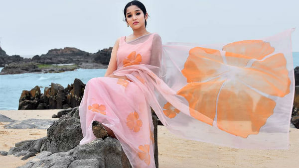 கவர்ச்சி புகைப்படங்கள்