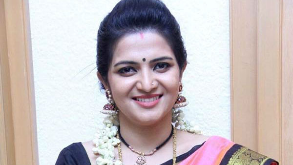 விளாசும் நெட்டிசன்ஸ்