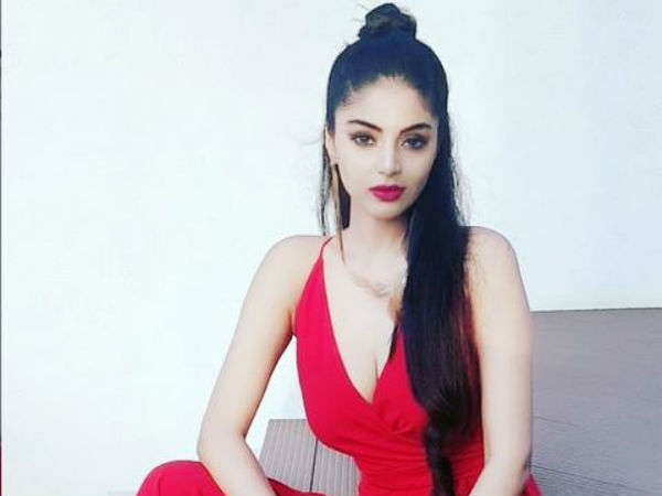 சனம் வெளியிட்ட பதிவு