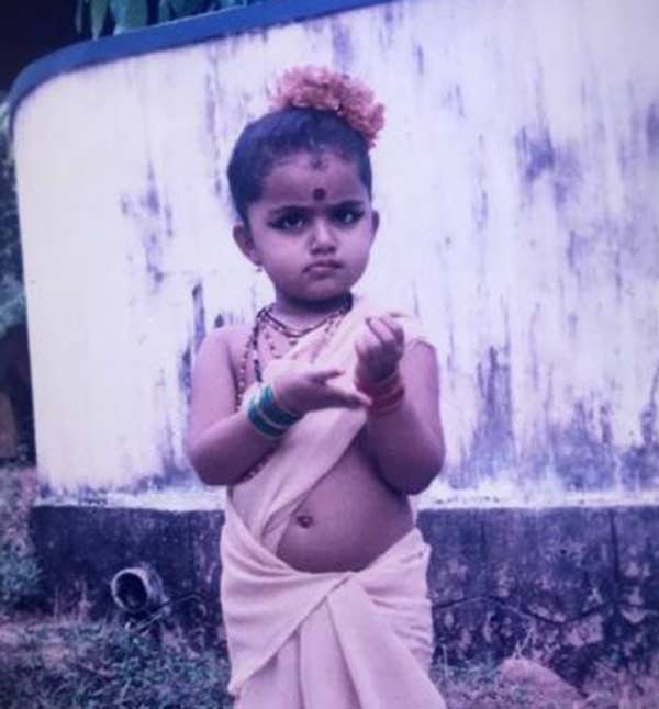 Actor Anupama Parameswaran revealed some old photographs on her Actor Anupama Parameswaran revealed some old photographs on her