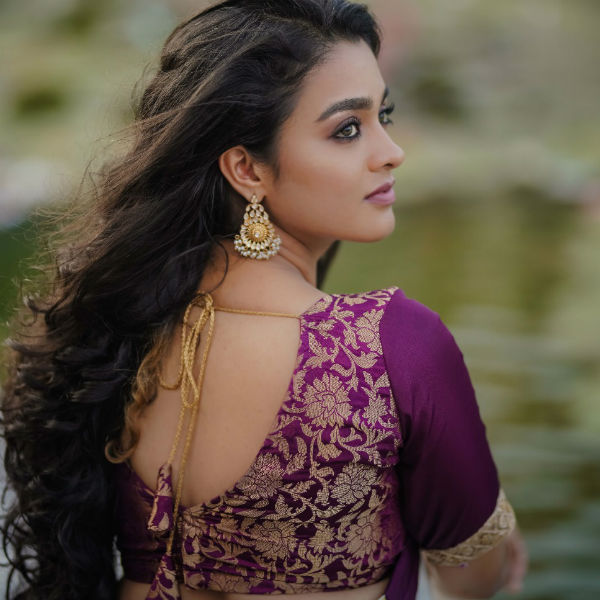 Actress Gayathri post new photoshoot Actress Gayathri post new photoshoot