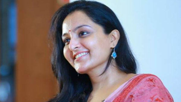 காவ்யா மாதவன்
