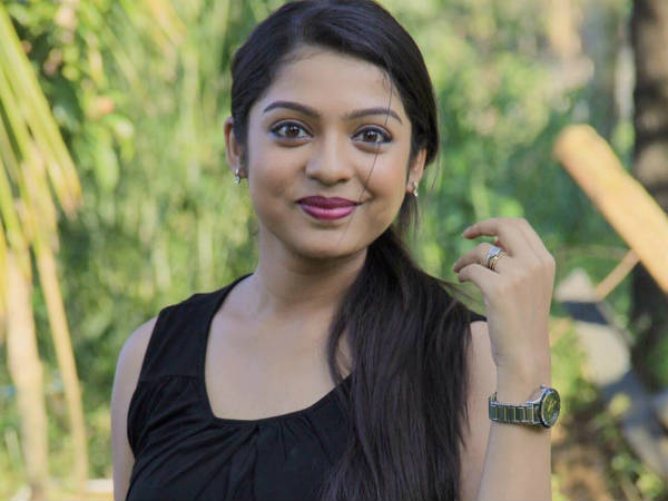 give your sisters pepper spray to save themselves, calls varsha bollamma give your sisters pepper spray to save themselves, calls varsha bollamma