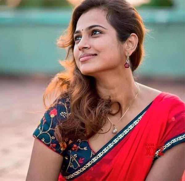 Actress ramya pandiyan interview Actress ramya pandiyan interview