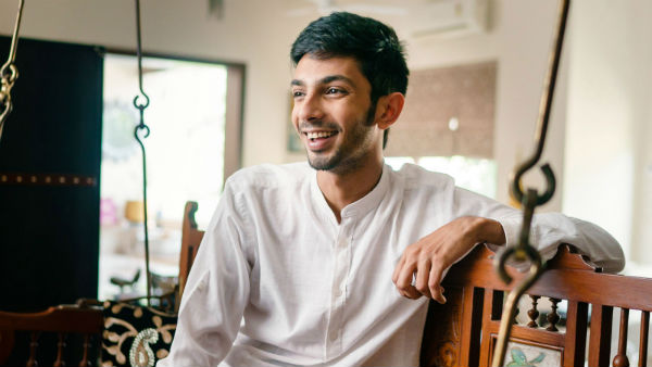 முத்த சர்ச்சை