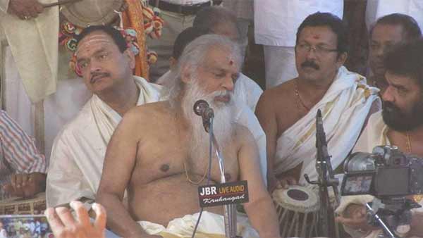 பாடகர்கள்