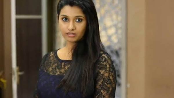 A Top Director Compares his heroine with Lead actress in tamil cinema simran and Trisha. A Top Director Compares his heroine with Lead actress in tamil cinema simran and Trisha.