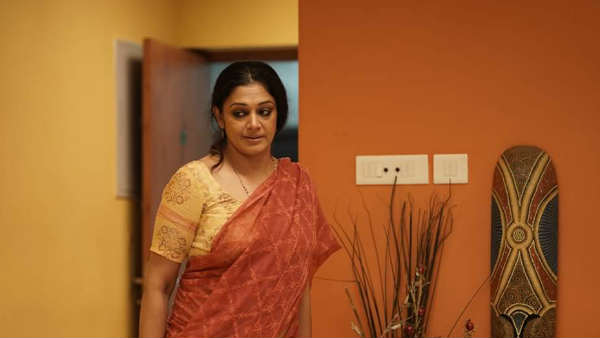 Shobana is acting in the varane avashyamund film after a long time ! Shobana is acting in the varane avashyamund film after a long time !