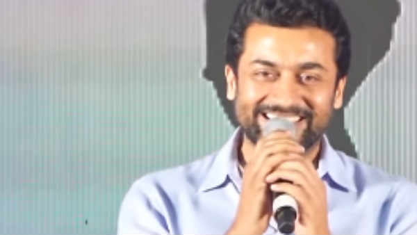கண்கலங்கினார்
