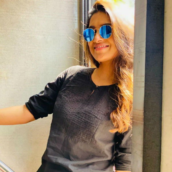 Actress Vani bhojan New photoshoots Actress Vani bhojan New photoshoots