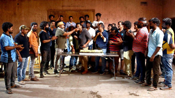 Arun Vijay celebrates 25th anniversary of his screen career Arun Vijay celebrates 25th anniversary of his screen career