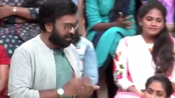 நிகழ்ச்சித் தொகுப்பாளர்