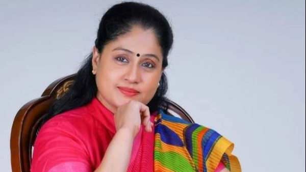 சரிலேரு நீக்கவேரு