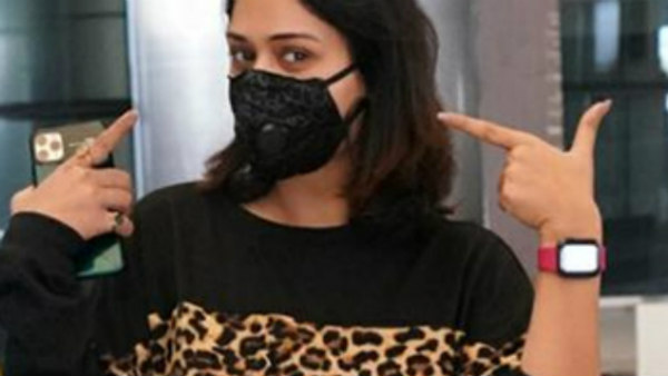 நானும் மாஸ்க் மாட்டியிருக்கேன்