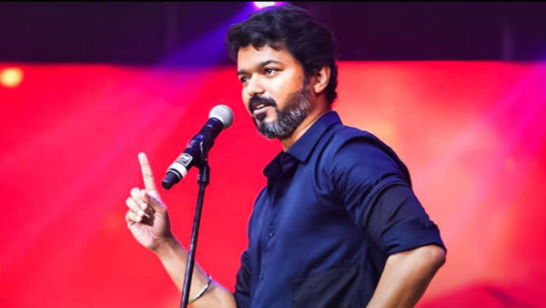 ரசிகர்களுடன் செல்பி