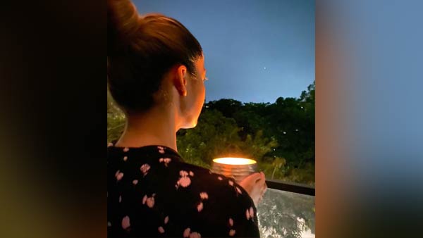 Nayanthara lights up, vignesh shivan put a epic caption Nayanthara lights up, vignesh shivan put a epic caption