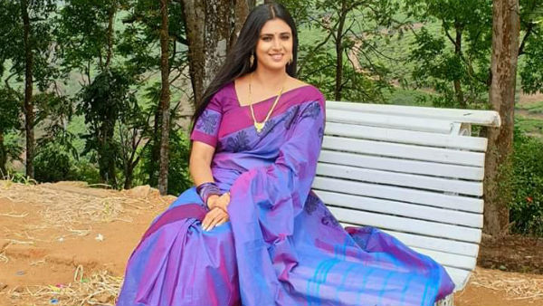 அவமானமில்லையா?