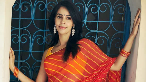Mallika Sherawat shared a video of her walking in the park on Instagram Mallika Sherawat shared a video of her walking in the park on Instagram