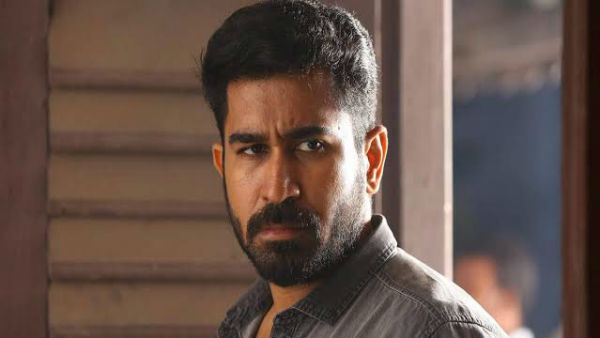 Mano Bala posted a Twitter video praising Vijay Antony Mano Bala posted a Twitter video praising Vijay Antony