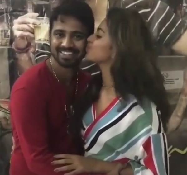 வாய்ப்புகள் கிடைக்கவில்லை