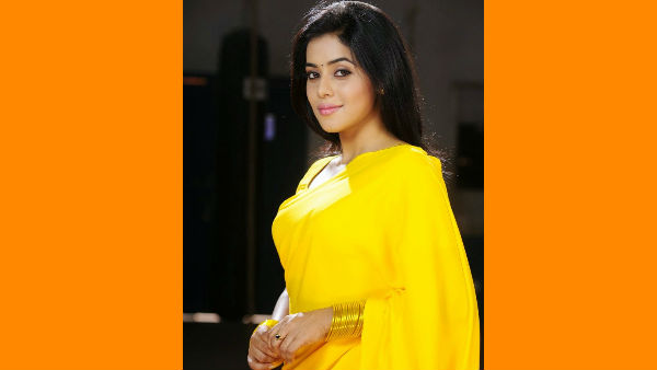 தனி அறையில்