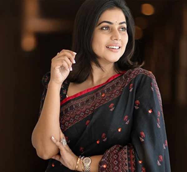 நன்றாகப் பழகினர்