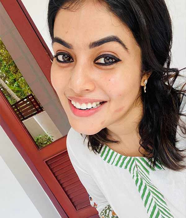 பணம் பறிக்கும் கும்பல்