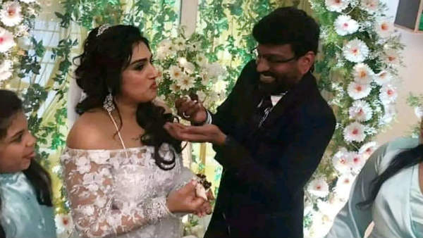 காதல் கணவருடன்..