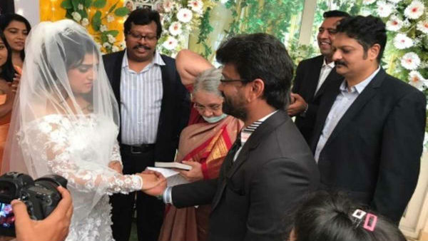 படுக்கையில் நெருக்கம்