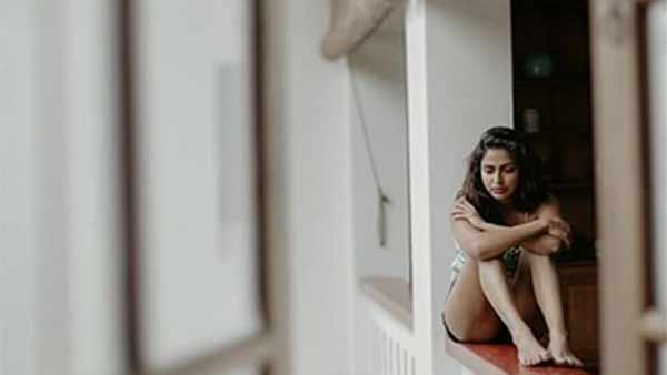 என்ன போஸ் இது?