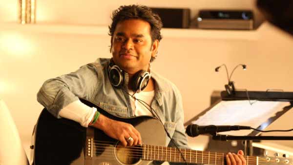 இரவின் நிழல்