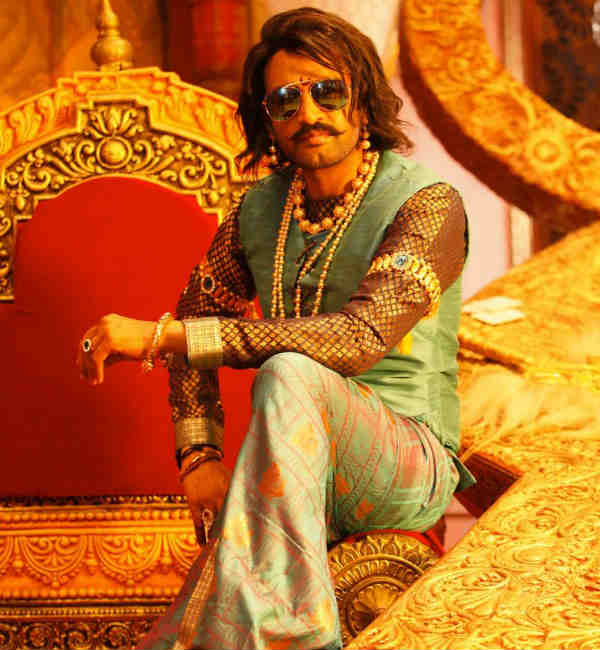 Santhanam to play three roles in Biskoth film Santhanam to play three roles in Biskoth film
